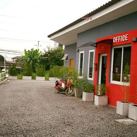 Love Box Resort Banguecoque Exterior foto